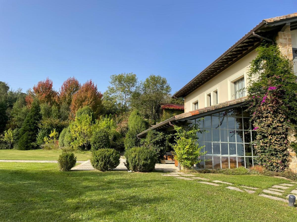 Hotel Iturregi Getaria Bagian luar foto